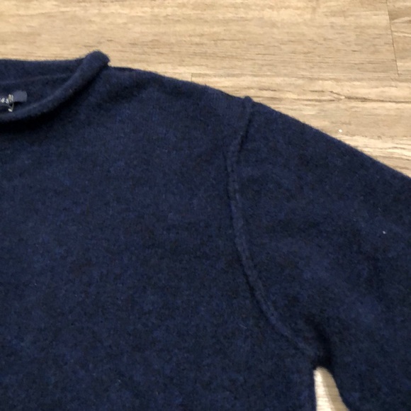 04651/ Men’s Intuit Navy Wool Sweater - Picture 3 of 7